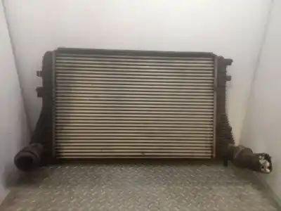 Gebrauchtes Autoersatzteil ZWISCHENKÜHLER zum VOLKSWAGEN TOURAN (1T1, 1T2)  OEM-IAM-Referenzen 1K0145803L  1K0145803L