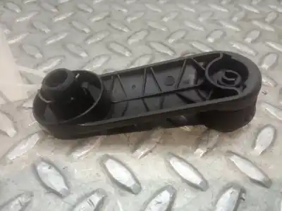 Автозапчасти б/у ручка заднего левого окна за renault clio iv (bh_) 1.5 dci 90 ссылки oem iam 8200673745  8200673745