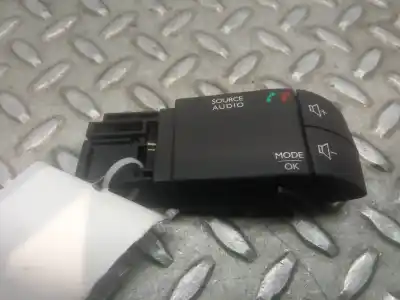 Автозапчасти б/у переключатель управления радио за renault clio iv (bh_) 1.5 dci 90 ссылки oem iam 255522448r