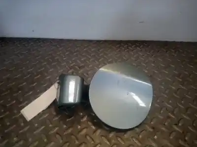 Автозапчасти б/у наружная крышка топлива за hyundai i20 1.4 crdi cat ссылки oem iam 695101j000 Автозапчасти б/у наружная крышка топлива за hyundai i20 1.4 crdi cat ссылки oem iam 695101j000