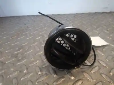 Peça sobressalente para automóvel em segunda mão respirador lateral direito por dacia sandero stepway referências oem iam 687602251r