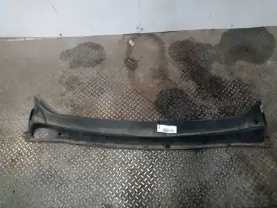 Peça sobressalente para automóvel em segunda mão grelha torpedo curcuvan por dacia sandero stepway referências oem iam 668113105r