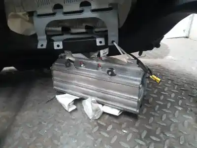 Pezzo di ricambio per auto di seconda mano kit airbag per bmw serie 7 (e65/e66) 3.0 turbodiesel cat riferimenti oem iam   