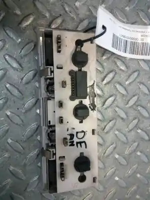 Second-hand car spare part interior light for bmw serie 7 (e65/e66) 3.0 turbodiesel cat oem iam references   