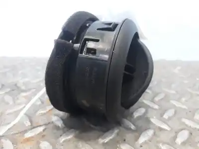 Pezzo di ricambio per auto di seconda mano bocchetta aria laterale sinistra per peugeot bipper 1.4 hdi riferimenti oem iam 8265fa