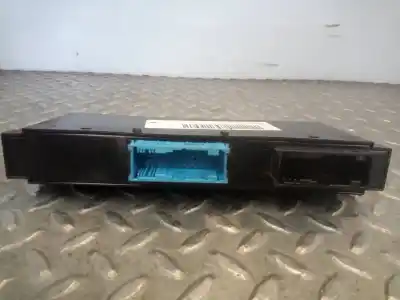 Peça sobressalente para automóvel em segunda mão centralina de motor uce por bmw serie 3 berlina (e90) 2.0 16v diesel cat referências oem iam   