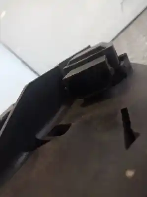 Second-hand car spare part accelerator pedal for bmw serie 7 (e65/e66) 3.0 turbodiesel cat oem iam references 3541676248201  