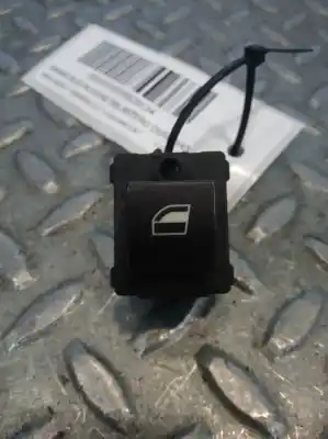 Second-hand car spare part right front power window switch for bmw serie 7 (e65/e66) 3.0 turbodiesel cat oem iam references 8379597