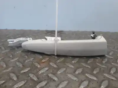 Peça sobressalente para automóvel em segunda mão puxador exterior frente direito por bmw serie 1 coupe (e82) 2.0 turbodiesel cat referências oem iam 