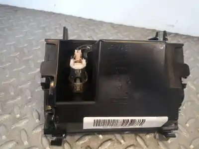 Gebrauchtes Autoersatzteil aschenbecher zum mercedes-benz clase e (w211) berlina 3.2 cdi cat oem-iam-referenzen   