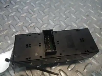 Second-hand car spare part left front power window switch for ssangyong korando premium 4x2 oem iam references 202009207  