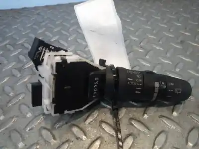 Peça sobressalente para automóvel em segunda mão comutador de limpa vidros por nissan note (e11e) 1.5 dci turbodiesel cat referências oem iam 