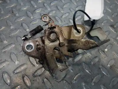 Second-hand car spare part bonnet lock for peugeot 107 1.0 cat (384f) oem iam references 