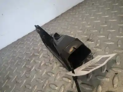 Peça sobressalente para automóvel em segunda mão saída de ar lateral esquerda por citroen c4 picasso 2.0 hdi fap referências oem iam 8265w9