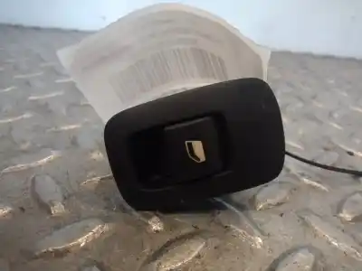 Peça sobressalente para automóvel em segunda mão botão / interruptor elevador vidro traseiro direito por citroen c4 picasso 2.0 hdi fap referências oem iam 96639378zd
