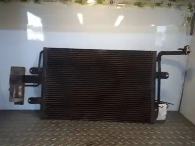 Gebrauchtes Autoersatzteil KONDENSATOR / KÜHLER DER KLIMAANLAGE Kondensator zum SKODA OCTAVIA BERLINA (1U2)  OEM-IAM-Referenzen 1J0820413D  