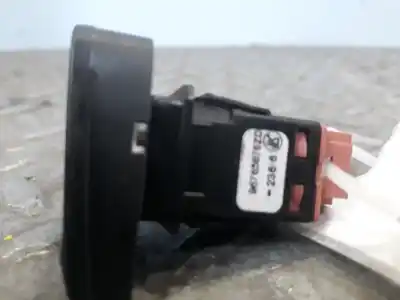 Peça sobressalente para automóvel em segunda mão interruptor 4 piscas - emergência por citroen c-elysée 1.2 12v vti referências oem iam 96765876zd  