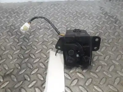 Pezzo di ricambio per auto di seconda mano BAULE / SERRATURA DEL CANCELLO per KIA RIO III (UB)  Riferimenti OEM IAM 812301W210  