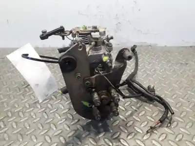Pièce détachée automobile d'occasion pompe à injection pour peugeot 405 berlina 1.9 diesel références oem iam 0460494240 01526476381 