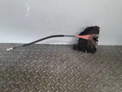 Peça sobressalente para automóvel em segunda mão fechadura da porta traseira esquerda por opel corsa e van 1.3 cdti referências oem iam 13431842