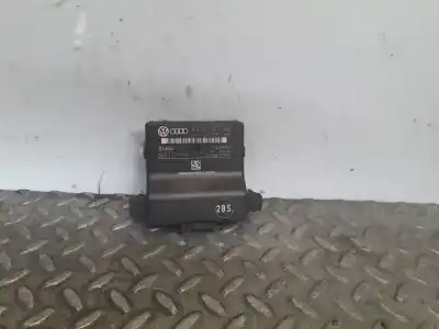 İkinci el araba yedek parçası ECU MOTOR KONTROL CIHAZI için VOLKSWAGEN JETTA (1K2)  OEM IAM referansları 1K0907530F  