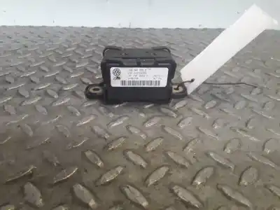 İkinci el araba yedek parçası ECU MOTOR KONTROL CIHAZI için VOLKSWAGEN JETTA (1K2)  OEM IAM referansları 1K0907655D  
