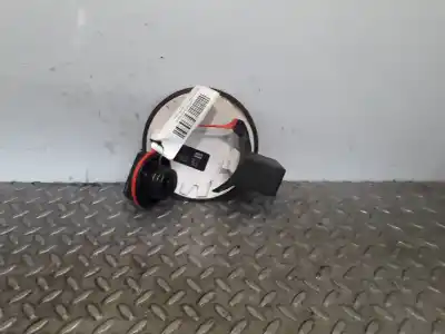 Second-hand car spare part outer fuel cap for opel corsa e van 1.3 cdti oem iam references 0321661  