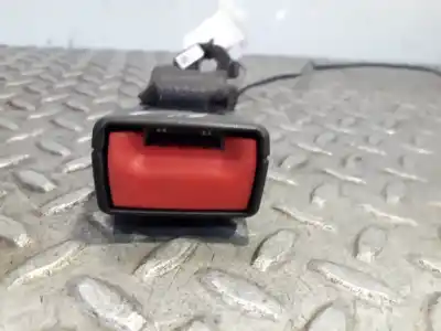 Peça sobressalente para automóvel em segunda mão chicote / encaixe cinto segurança traseiro central por opel corsa e van 1.3 cdti referências oem iam 629472200a