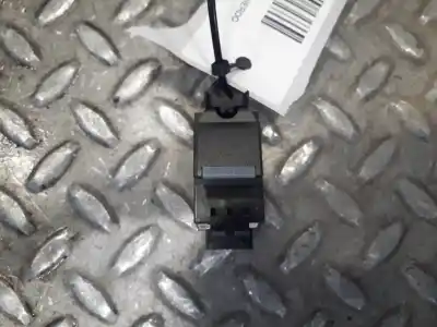 Second-hand car spare part rear left power window switch for land rover evoque 2.2 sd4 cat oem iam references bj3214717ab