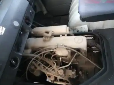 Recambio de automóvil de segunda mano de motor completo para mercedes-benz mb 100 d furgón/combi (631) 2.4 plataforma (bm serie 631.340/349) referencias oem iam om616.963  