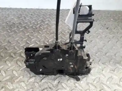 Second-hand car spare part front right door lock for hyundai santa fe (bm) 2.2 crdi cat oem iam references 813202b030