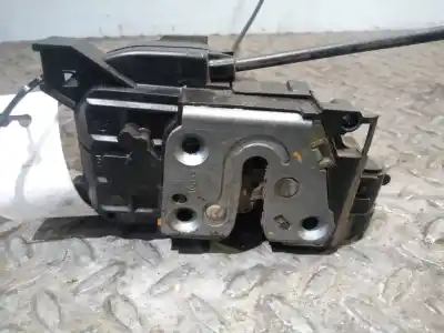 Pezzo di ricambio per auto di seconda mano serratura porta posteriore sinistra per renault clio iii authentique riferimenti oem iam 8200300128