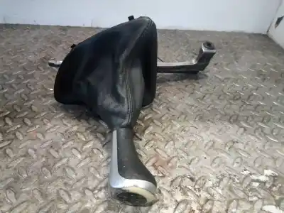 Peça sobressalente para automóvel em segunda mão alavanca de velocidades por bmw serie 1 berlina (e81/e87) 2.0 16v diesel cat referências oem iam 529067