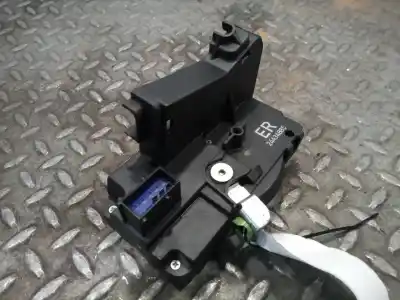 Second-hand car spare part front right door lock for opel corsa d (s07) 1.4 (l08 l68) oem iam references 24434885
