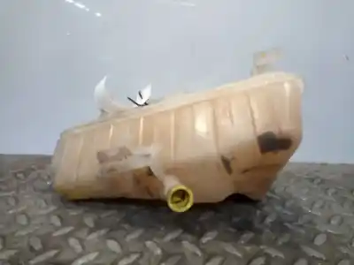 Second-hand car spare part coolant expansion tank for renault kangoo (kc0/1_) 1.5 dci oem iam references 8200455786  