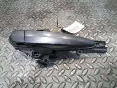 Peça sobressalente para automóvel em segunda mão puxador exterior traseiro direito por bmw serie 1 berlina (e81/e87) 2.0 16v diesel cat referências oem iam 