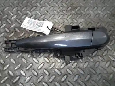 Peça sobressalente para automóvel em segunda mão puxador exterior traseiro esquerdo por bmw serie 1 berlina (e81/e87) 2.0 16v diesel cat referências oem iam 