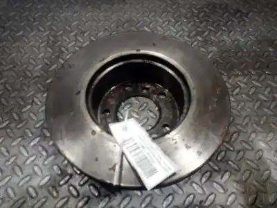 Peça sobressalente para automóvel em segunda mão disco de travão dianteiro por bmw serie 1 berlina (e81/e87) 2.0 16v diesel cat referências oem iam 