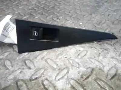 Peça sobressalente para automóvel em segunda mão botão / interruptor elevador vidro traseiro direito por seat leon (1p1) 1.9 tdi referências oem iam 1p0867228a