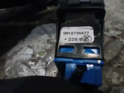 Second-hand car spare part switch for citroen c3 / c3 origin iii (sx) 1.2 vti 82 oem iam references 9812754477  
