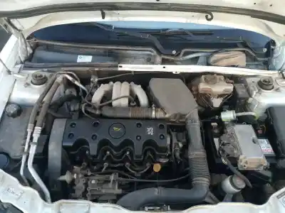 Pièce détachée automobile d'occasion MOTEUR COMPLET pour PEUGEOT 106 (S2)  Références OEM IAM   