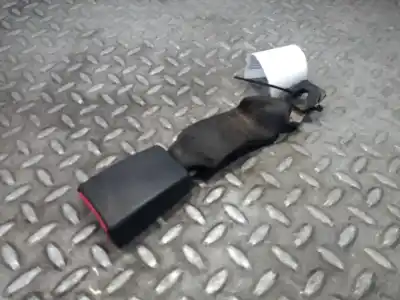 Tweedehands auto-onderdeel riemhaak achter centraal voor bmw x3 (e83) 2.0 16v diesel cat oem iam-referenties 3403562