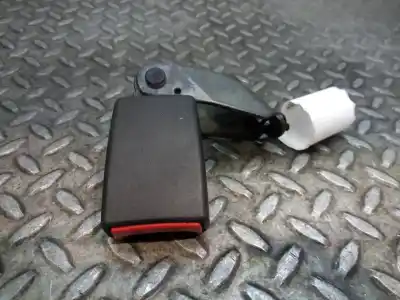 Tweedehands auto-onderdeel linker achter riem haak voor bmw x3 (e83) 2.0 16v diesel cat oem iam-referenties 3412795