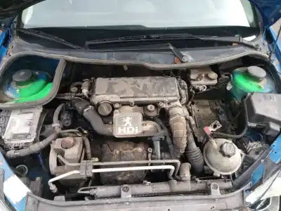 Tweedehands auto-onderdeel VERSNELLINGSBAK voor PEUGEOT 206 BERLINA  OEM IAM-referenties 20DM65  20DM65