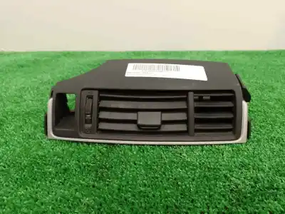 Second-hand car spare part air vent for toyota verso 1.6 16v cat oem iam references 556700f030