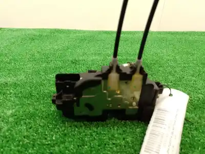 Peça sobressalente para automóvel em segunda mão fechadura da porta dianteira direita por hyundai i30 (fd) 1.4 referências oem iam 813202l030