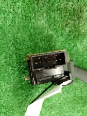 Second-hand car spare part indicator switch for kia sorento (bl) (2002->) 2.5 crdi oem iam references   