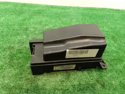 Автозапчасти б/у блок реле/предохранителей за kia sorento (bl) (2002->) 2.5 crdi ссылки oem iam 911613e010