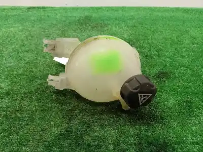 Second-hand car spare part coolant expansion tank for citroen c4 cactus 1.2 thp 110 oem iam references 9800777280
