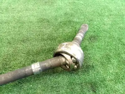 Автозапчастина б/у передня ліва трансмісія для land rover discovery (salljg/lj) 2.5 turbodiesel посилання на oem iam   